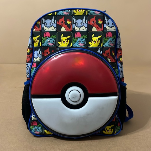Pokémon Pokéball Backpack - Picture 1 of 10